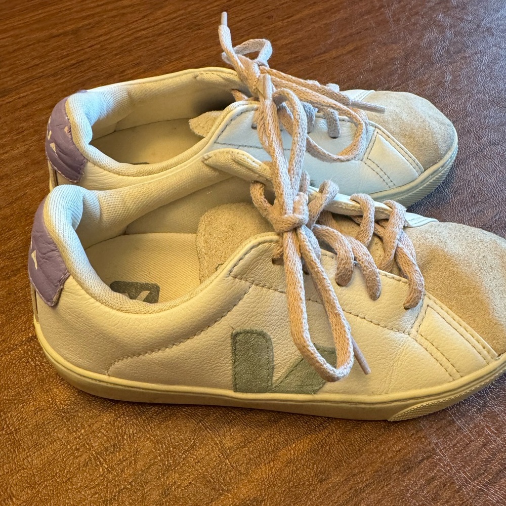 Veja Girls Sneakers